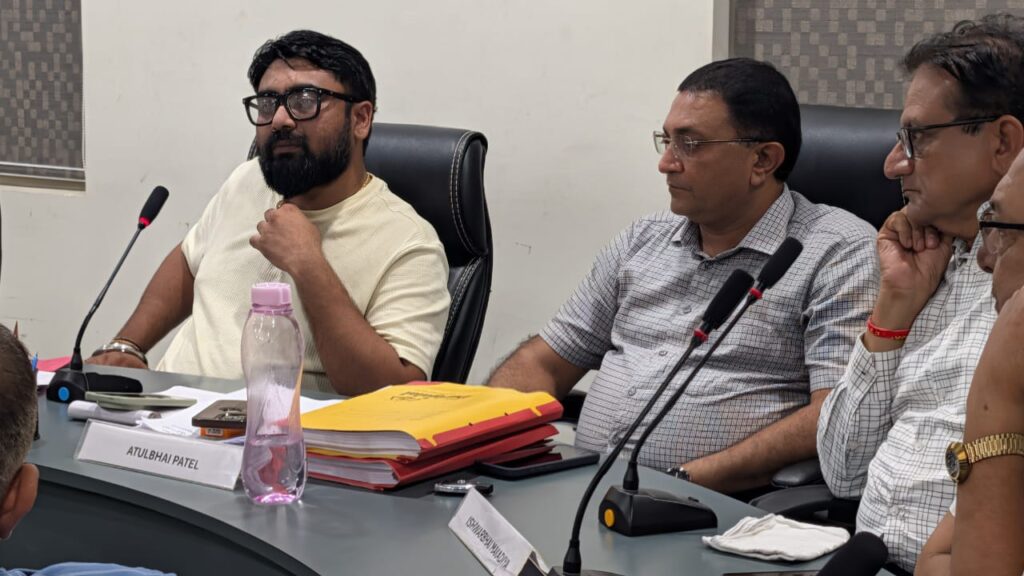 1597199